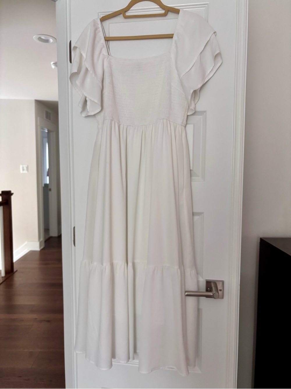 White Flowy Midi Dress - Large (12-16)- Like New